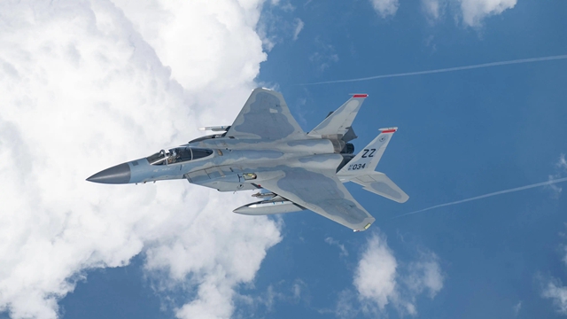 f15e战斗机